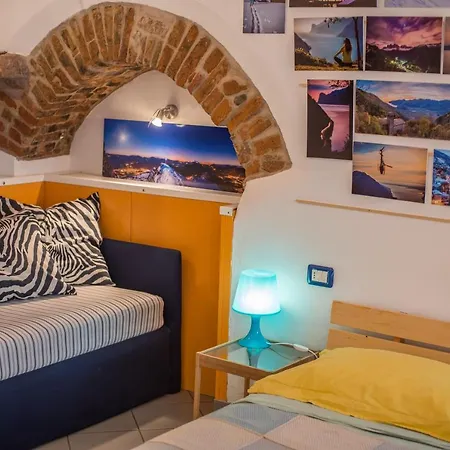 Little Apartamento